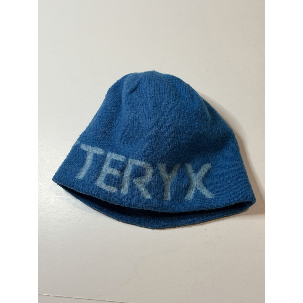 RARE ARC'TERYX VINTAGE Beanie Knit Wool Blend Hat shrunk - Picture 2 of 5